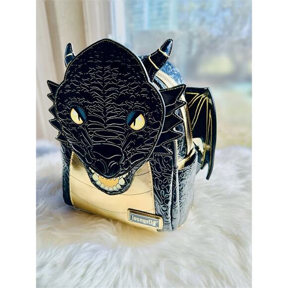 *NWT EXCLUSIVE* Loungefly Black Gold Dragon Mini Backpack - Picture 3 of 9